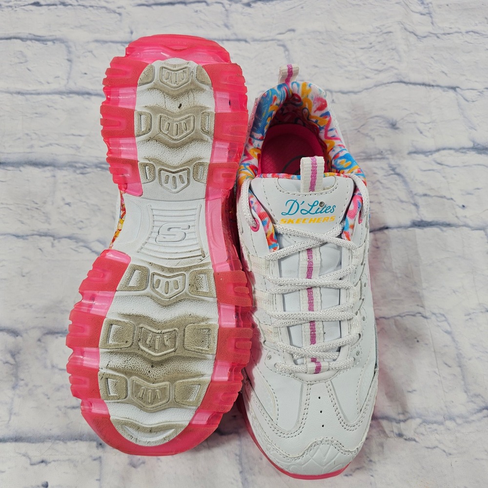 Skechers D'Lites J Goldcrown Women Size 7 White Pink Love Wall Heart Sneakers - Picture 8 of 11